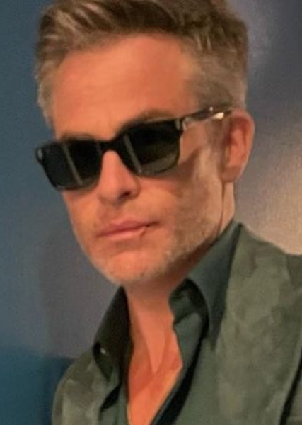 Chris Pine photo