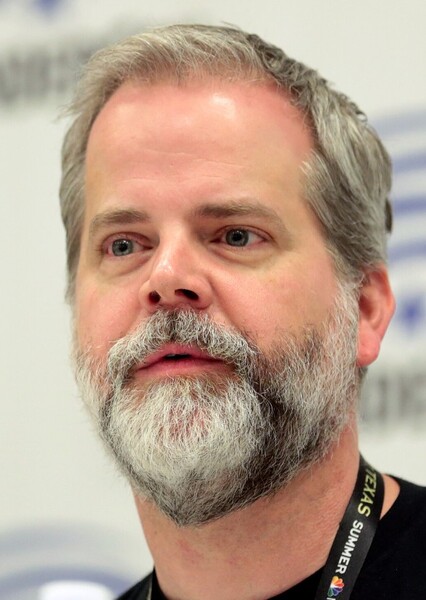 Chris Roberson