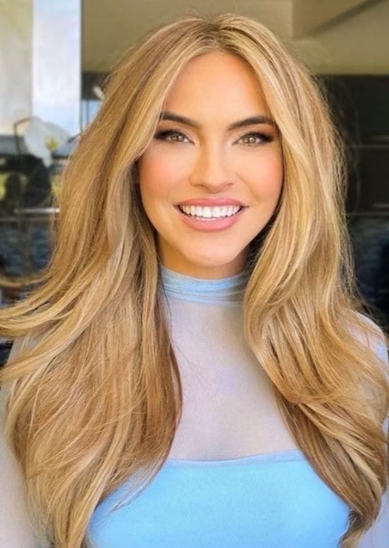 Chrishell Stause photo