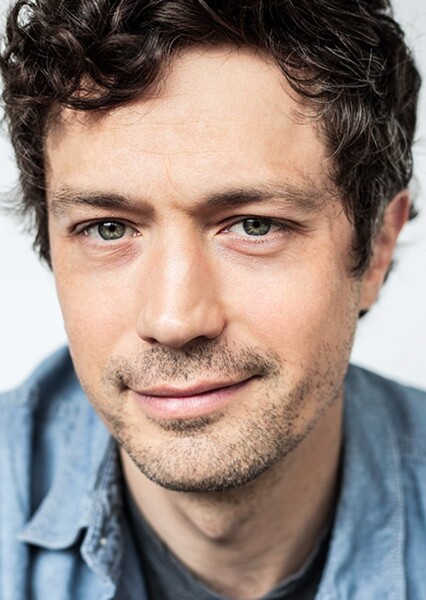 Christian Coulson photo