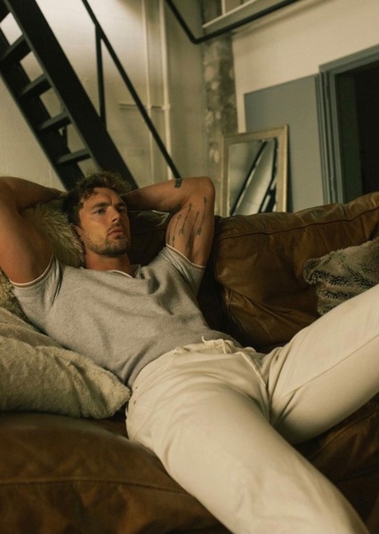 Christian Hogue photo