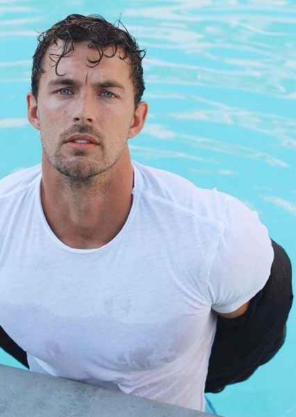 Christian Hogue photo
