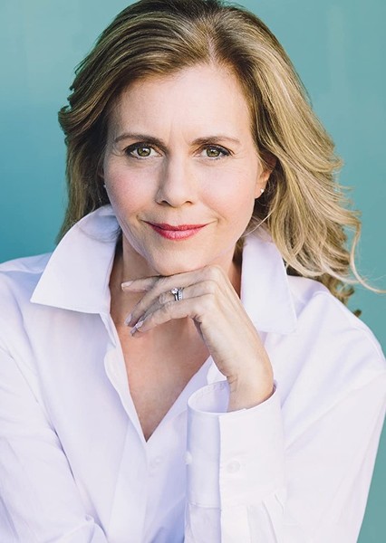 Christie Lynn Smith photo