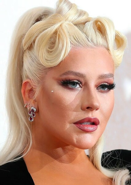 Christina Aguilera photo