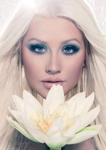 Christina Aguilera photo