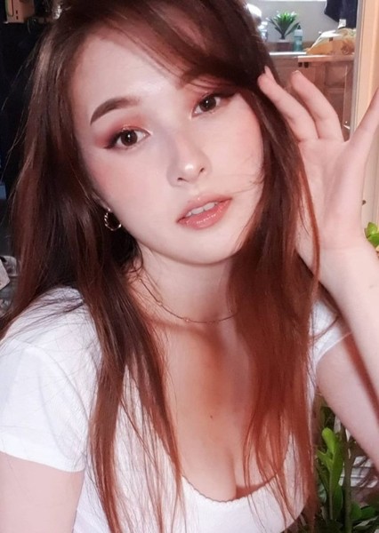 Christina Kenyon (TinaKitten) photo
