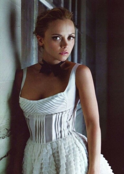 Christina Ricci photo