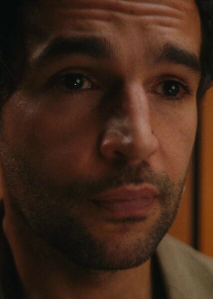 Christopher Abbott photo