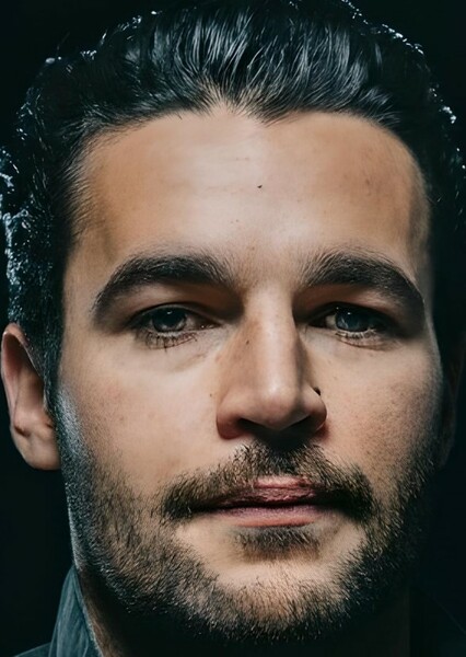 Christopher Abbott photo
