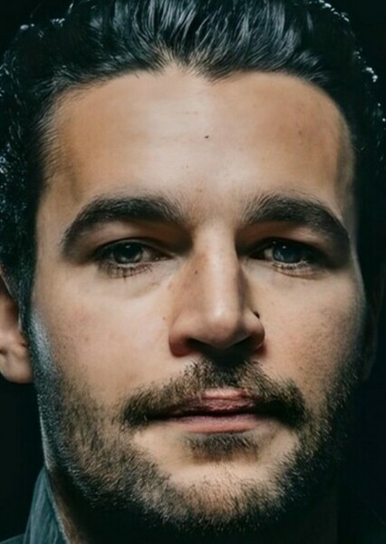 Christopher Abbott photo