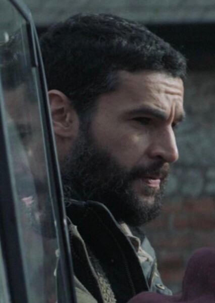Christopher Abbott photo