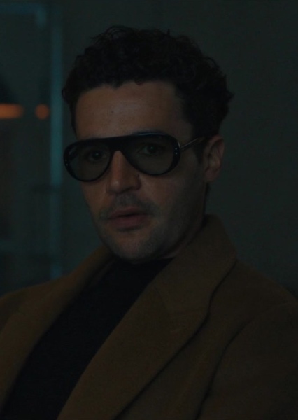 Christopher Abbott photo