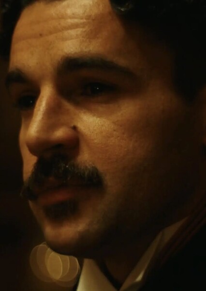 Christopher Abbott photo