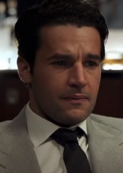 Christopher Abbott photo