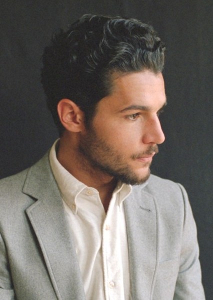 Christopher Abbott photo