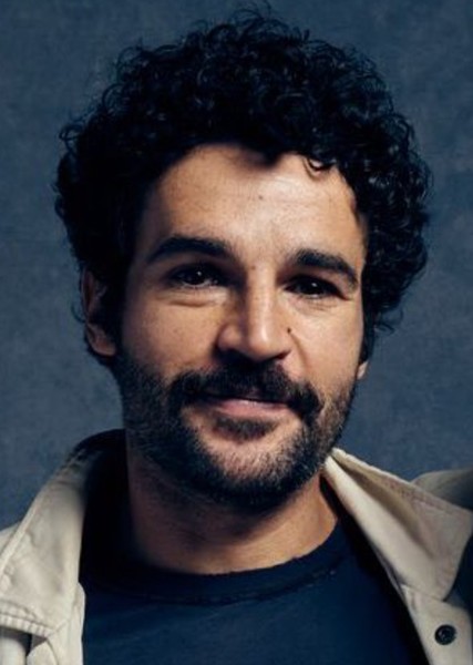 Christopher Abbott photo