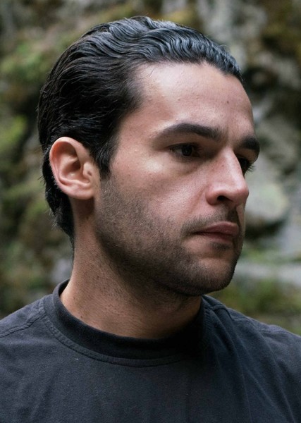 Christopher Abbott photo