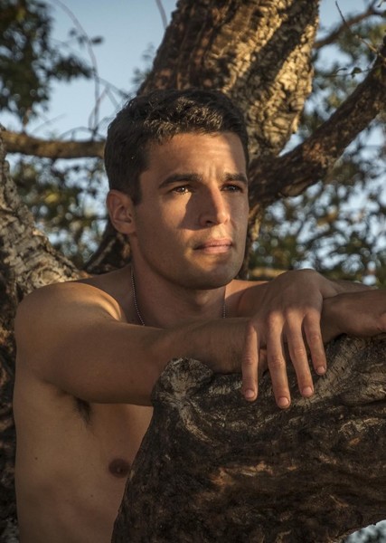 Christopher Abbott photo