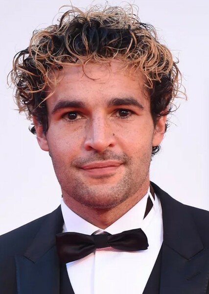 Christopher Abbott photo