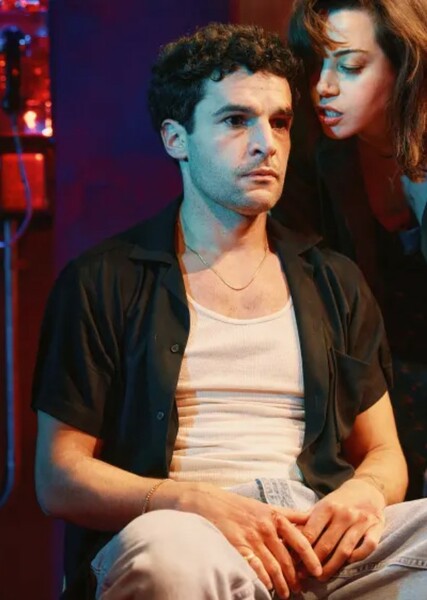 Christopher Abbott photo