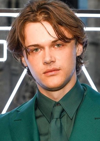 Christopher Briney photo