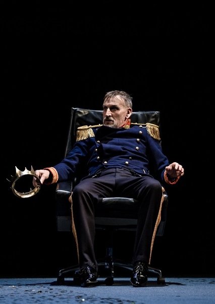 Christopher Eccleston photo