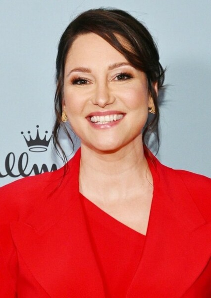 Chyler Leigh photo