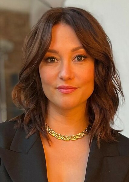 Chyler Leigh photo