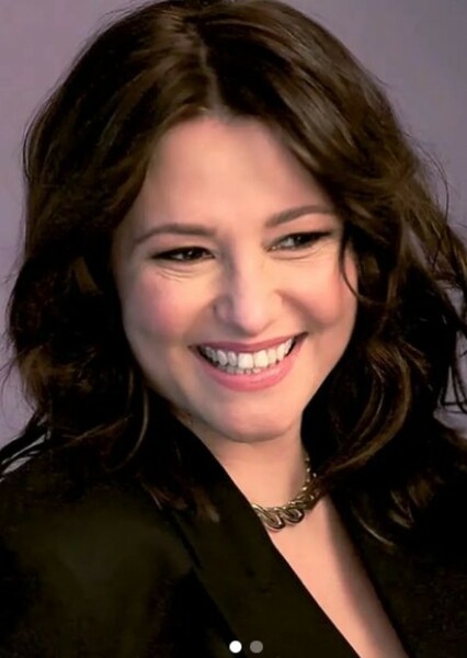 Chyler Leigh photo
