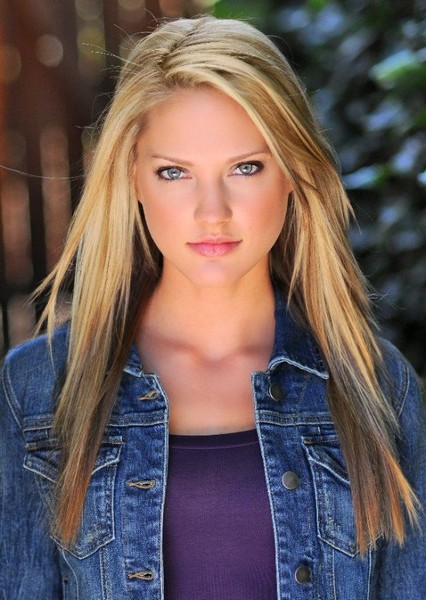 Ciara Hanna photo