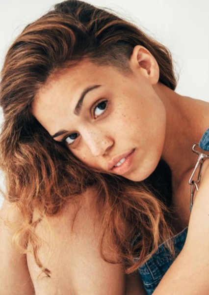 Ciara Renée photo