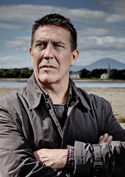 Ciarán Hinds photo