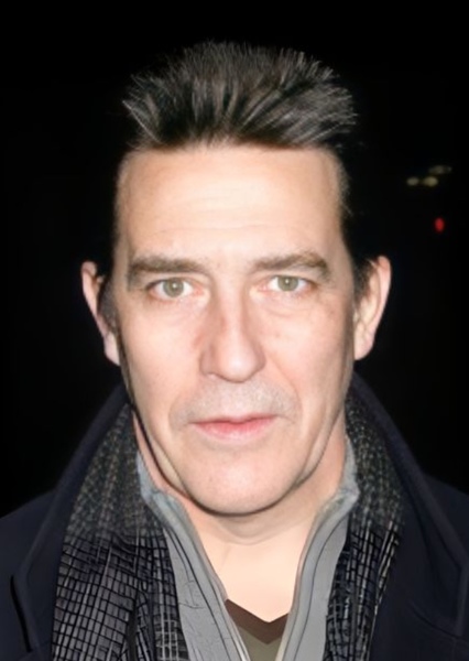 Ciarán Hinds photo