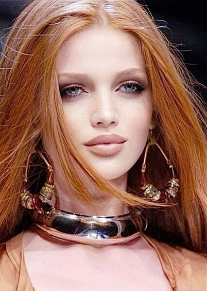 Cintia Dicker photo