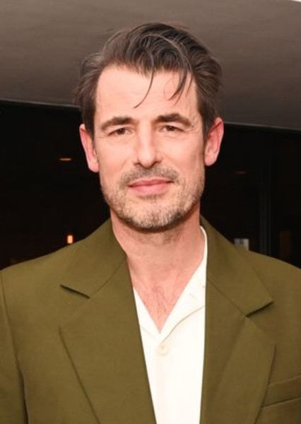 Claes Bang