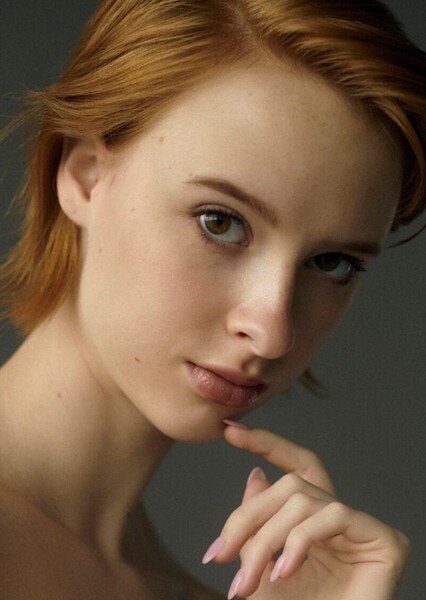 Claire Capek photo