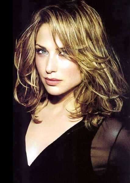 Claire Forlani photo