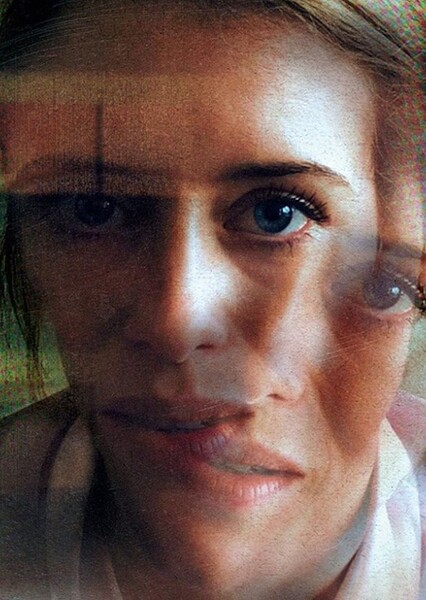 Claire Foy photo