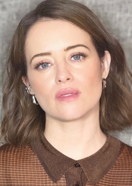 Claire Foy photo