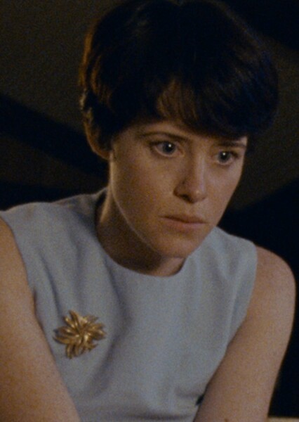 Claire Foy photo