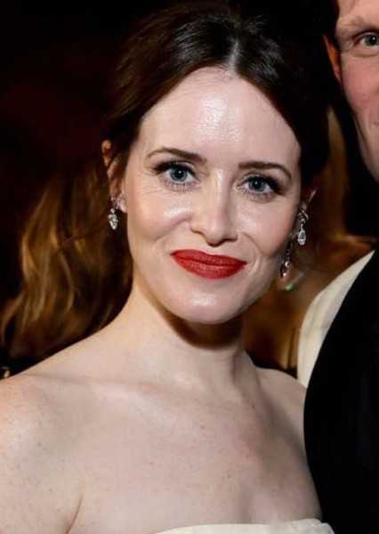 Claire Foy photo