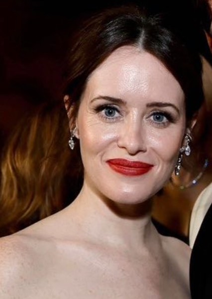 Claire Foy photo