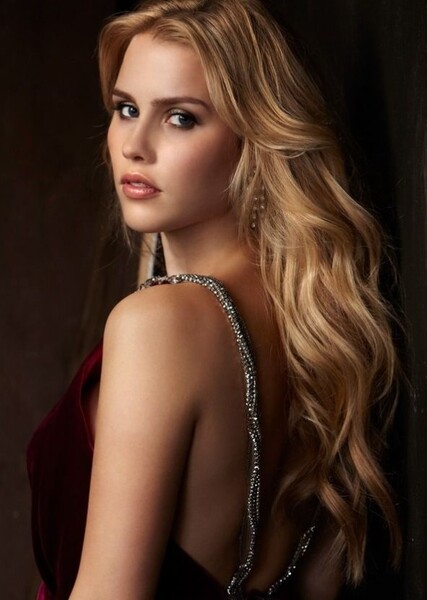 Claire Holt photo