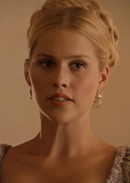 Claire Holt photo