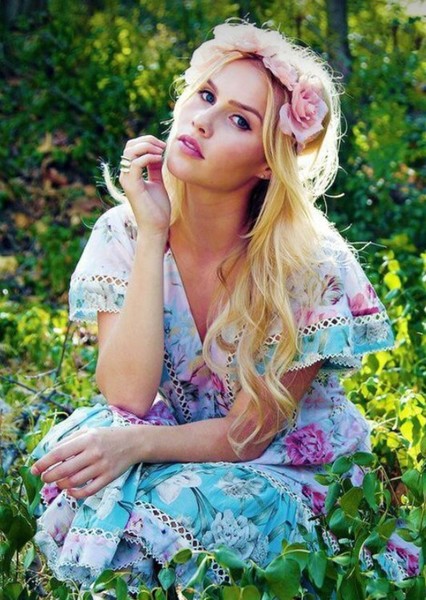 Claire Holt photo