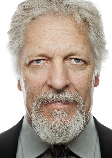 Clancy Brown photo