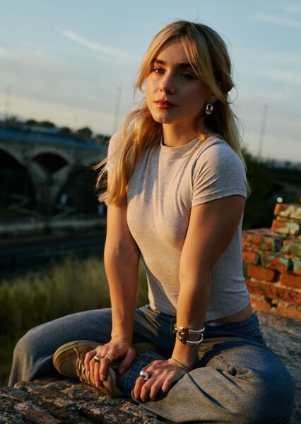 Clara Galle photo