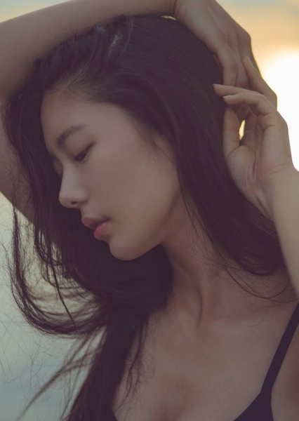 Clara Lee photo