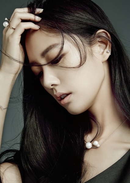 Clara Lee photo