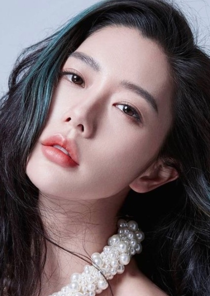 Clara Lee photo